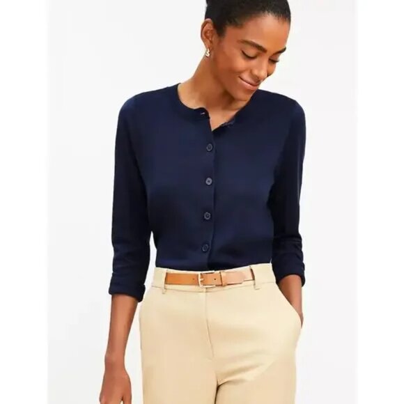 Bundle of 2 Ann Taylor Casual Basic Cardigan Sweaters in Green & Navy Blue in XL - Picture 3 of 14